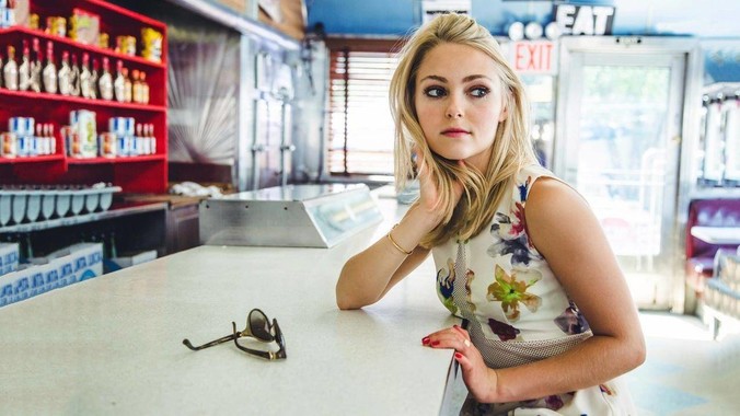 男朋友说我穿衣服太开放,难道好身材不应该显示出来吗?